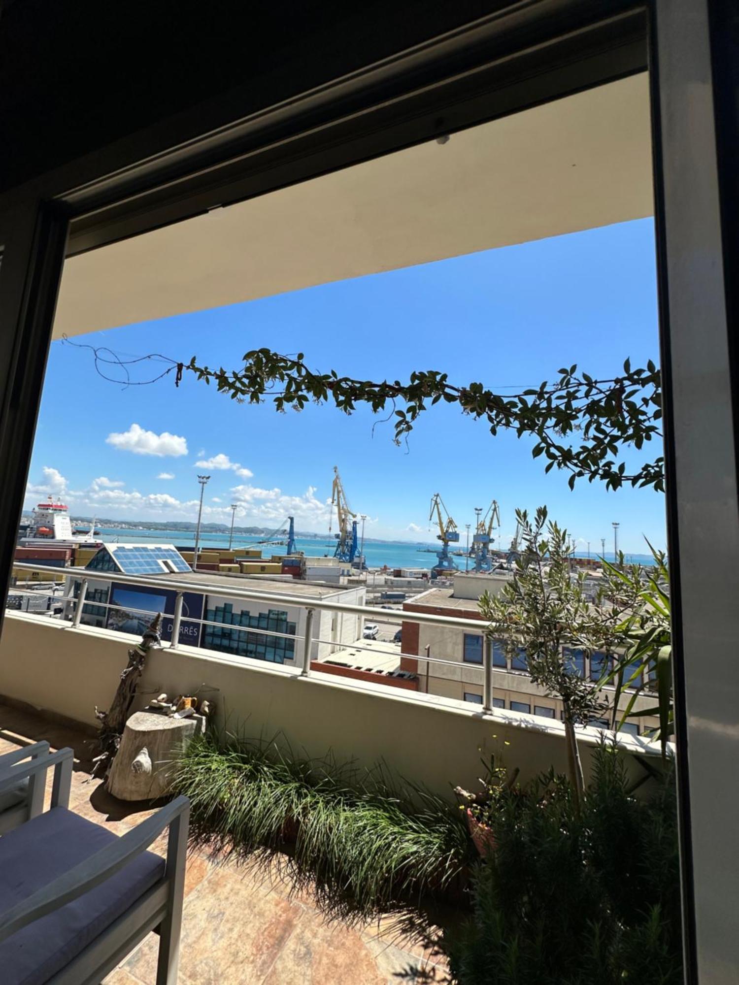 Apartment Seaport Torra View